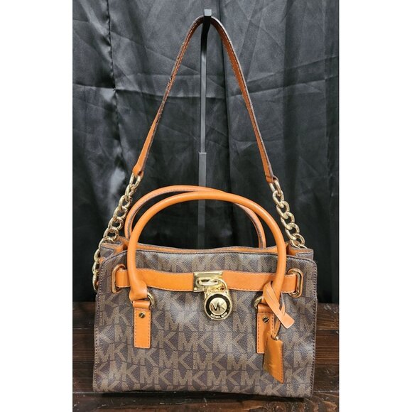 Michael Kors Hamilton East West Signature Tote - Picture 1 of 10